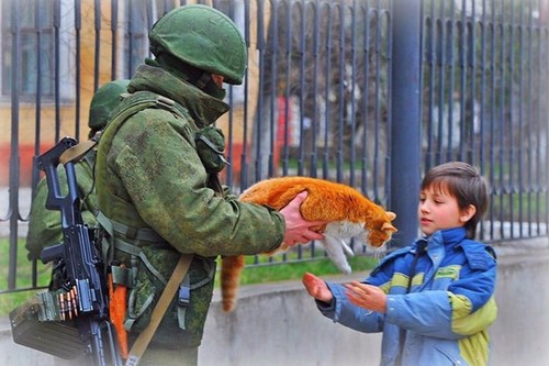 27 февраля День вежливых людей России